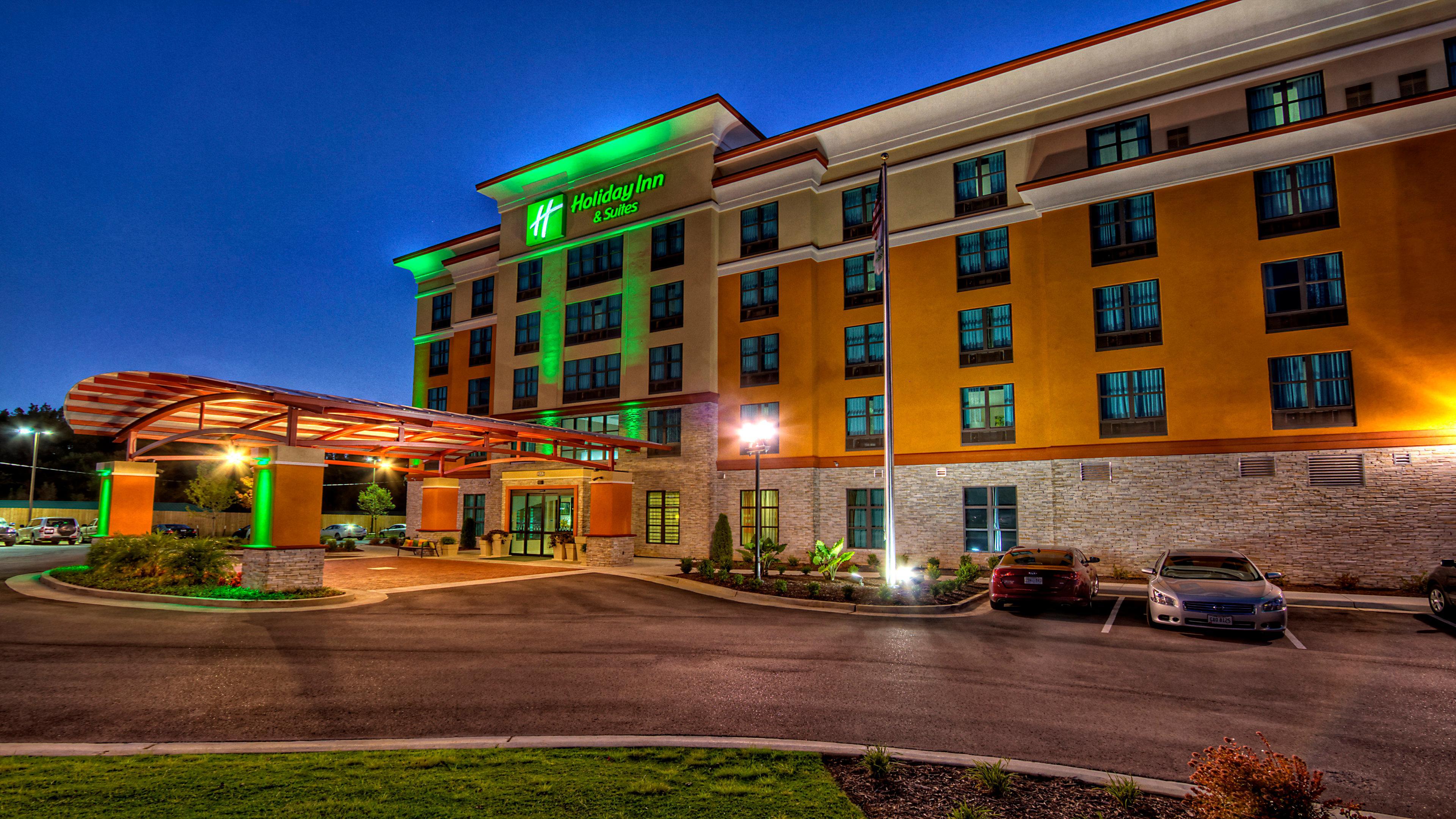 Holiday Inn & Suites Tupelo North By Ihg Exterior photo